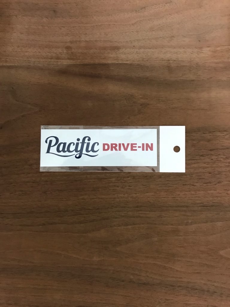 【ステッカーA】パシフィックドライブイン（Pacific DRIVE-IN）