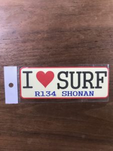 【湘南ステッカー】I ? SURF   R134 SHONSN（レッド）